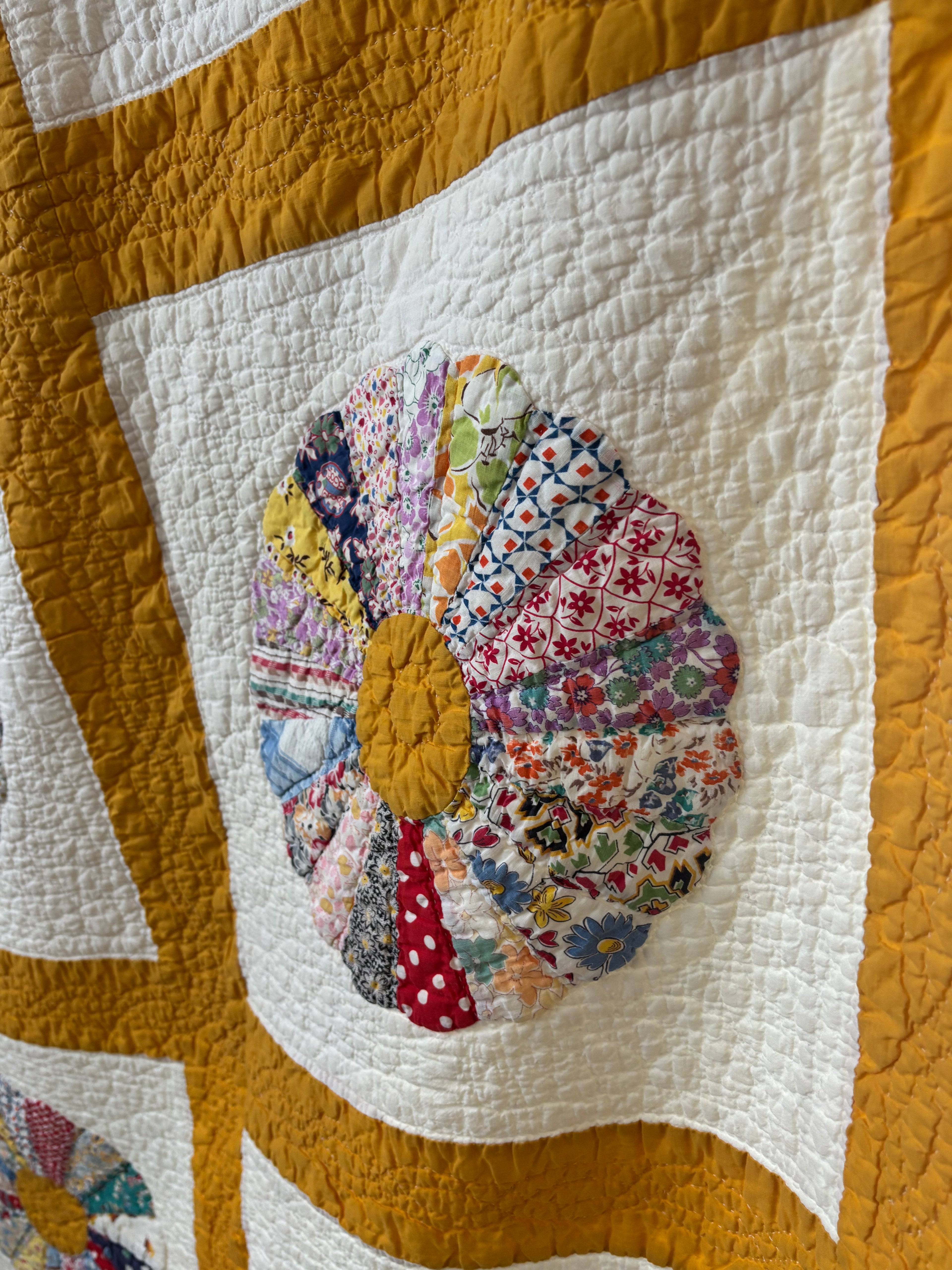 Dresden plate quilt